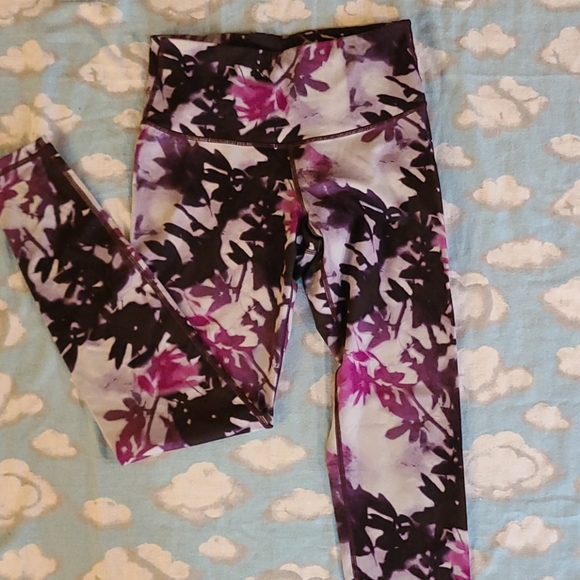 Old navy leggings - Picture 1 of 3